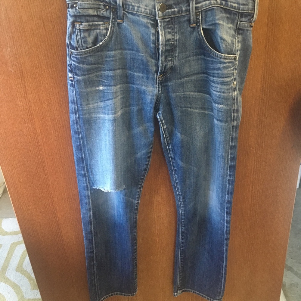 Women’s jeans
